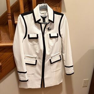 White House Black Market White Blazer with Black Trim